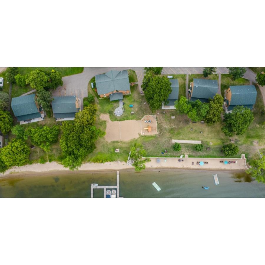 Canary Beach Resort Glenwood Bagian luar foto