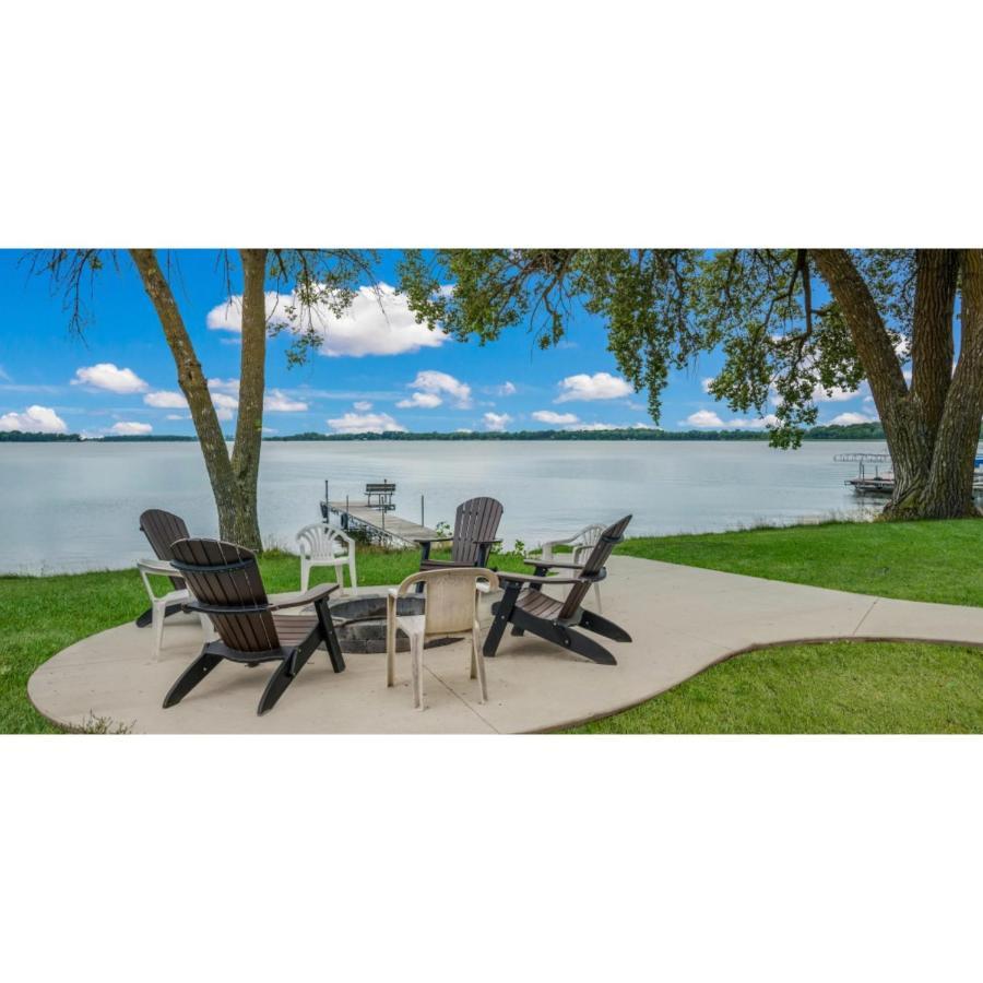Canary Beach Resort Glenwood Bagian luar foto